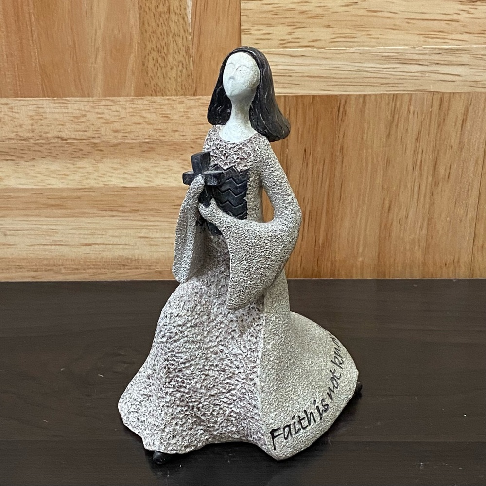 ARTSTONE by Carson Home Accents  “Faith” Lady Holding Cross Figurine